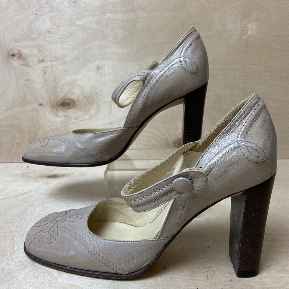 Karen Millen Ankle Strap Closed Toe Beige Leather Block Heels Shoes EU 36 US 6